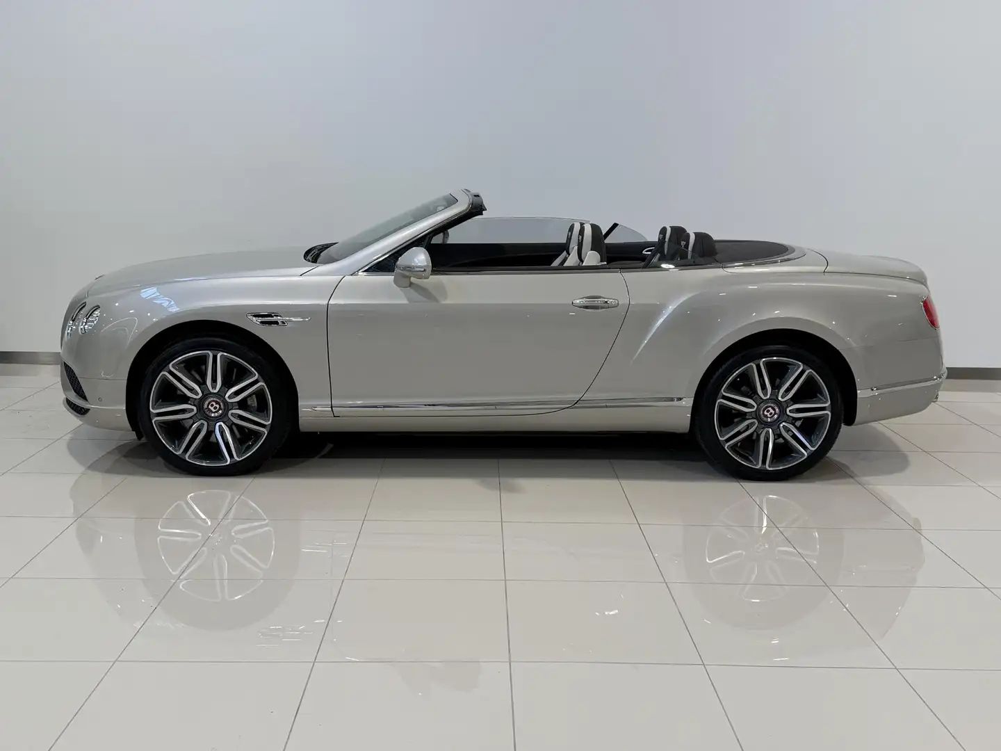 Bentley Continental GTC V8 Convertible 4.0 V8 | Mulliner | Breitling for B White - 2