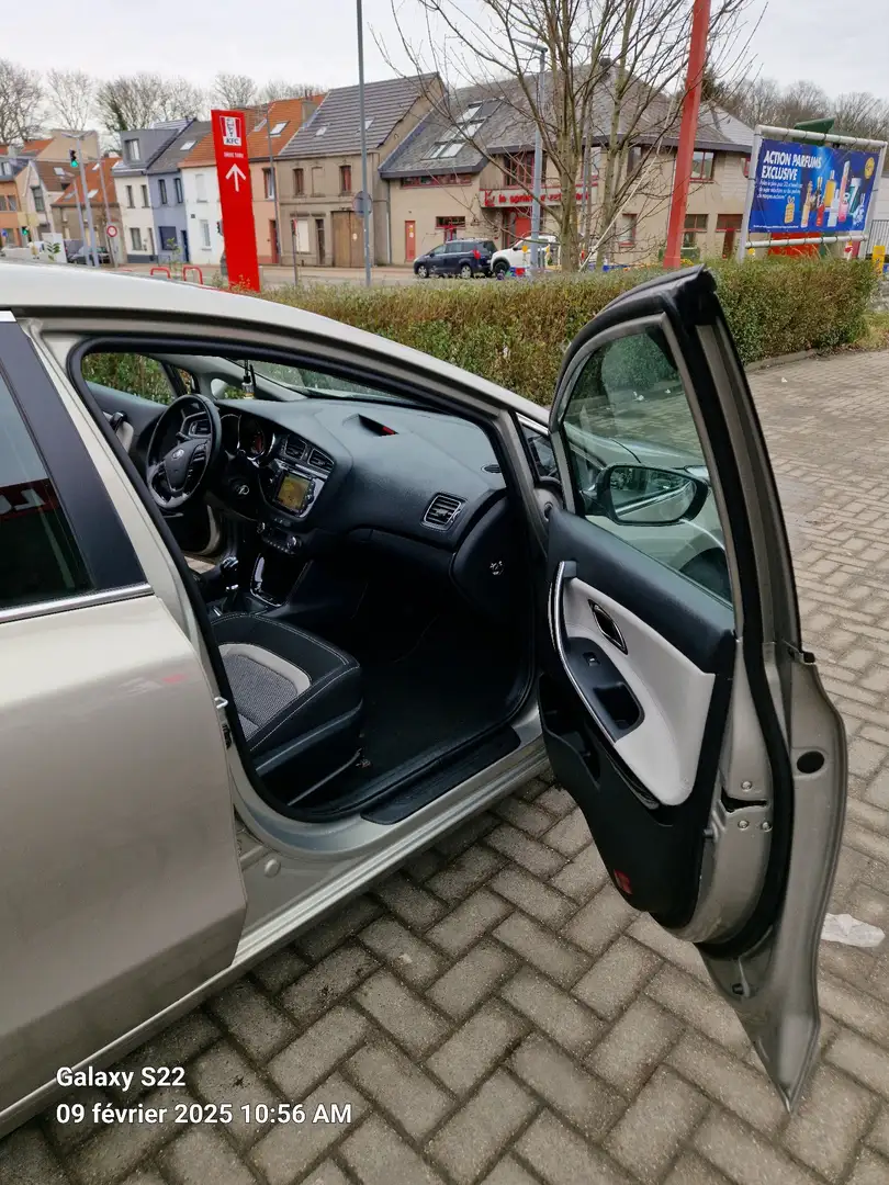 Kia Ceed / cee'd 1.4i Access ISG - 1