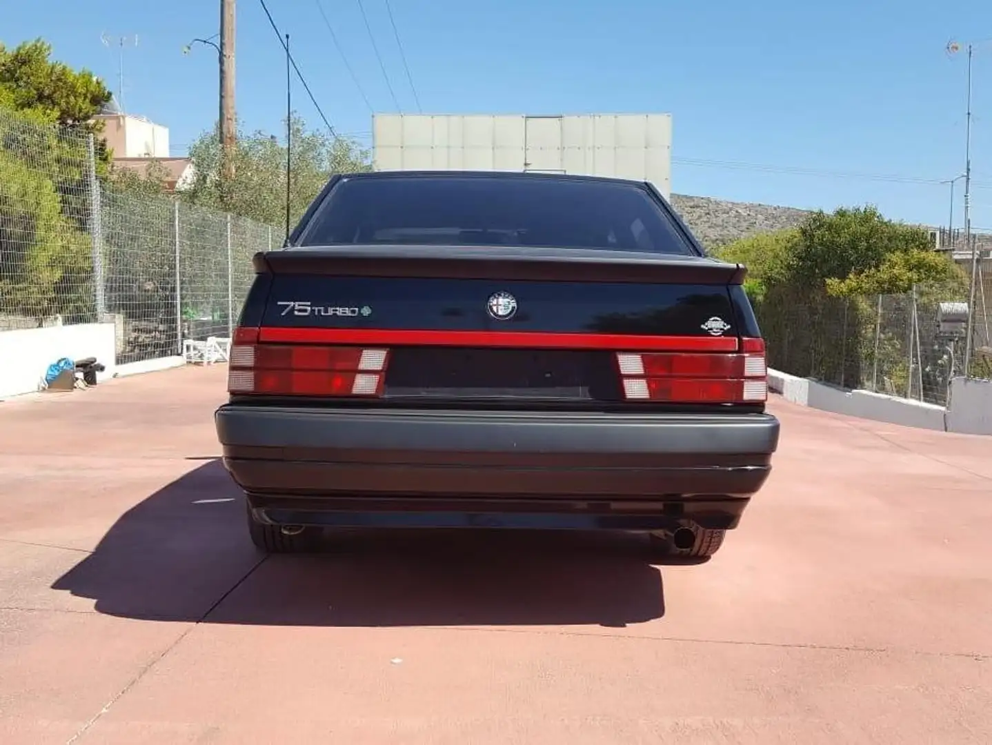 Alfa Romeo 75 75 1.8 Turbo America TBZ Zwart - 2
