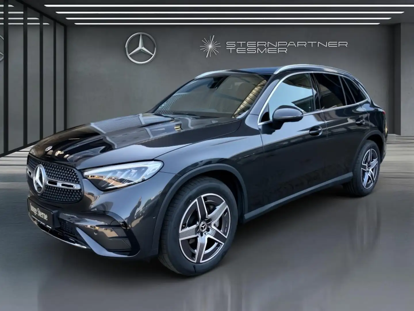 Mercedes-Benz GLC 300 d 4M AMG LED RFK MBUX Distronic Mem. Grau - 2