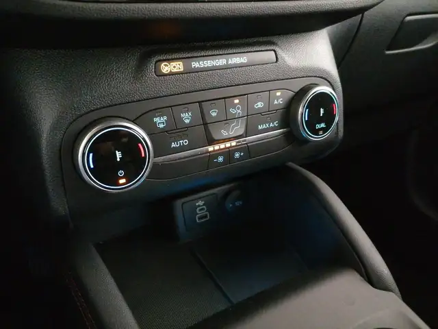 Ford Kuga view 15