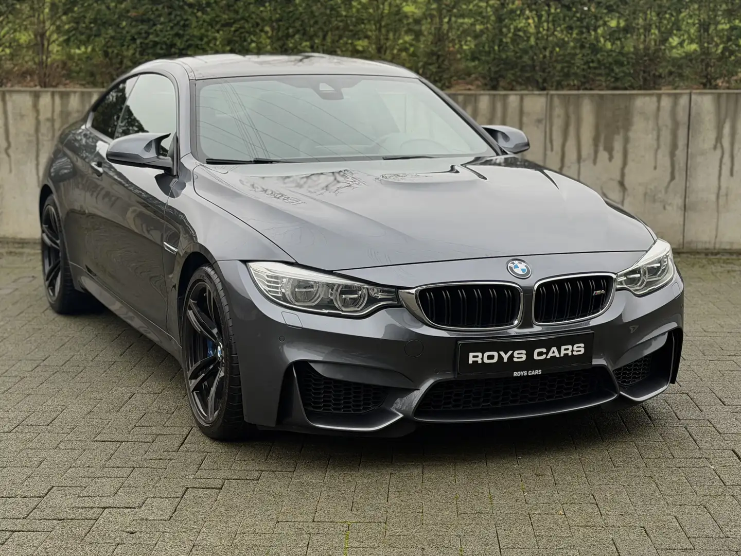 BMW M4 M4 Coupe DKG PERFECT CONDITION Grijs - 1