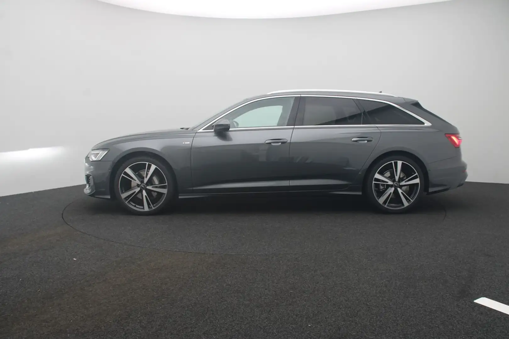 Audi A6 Avant 45 TFSI S line Matrix Navi ACC AHK Grau - 2