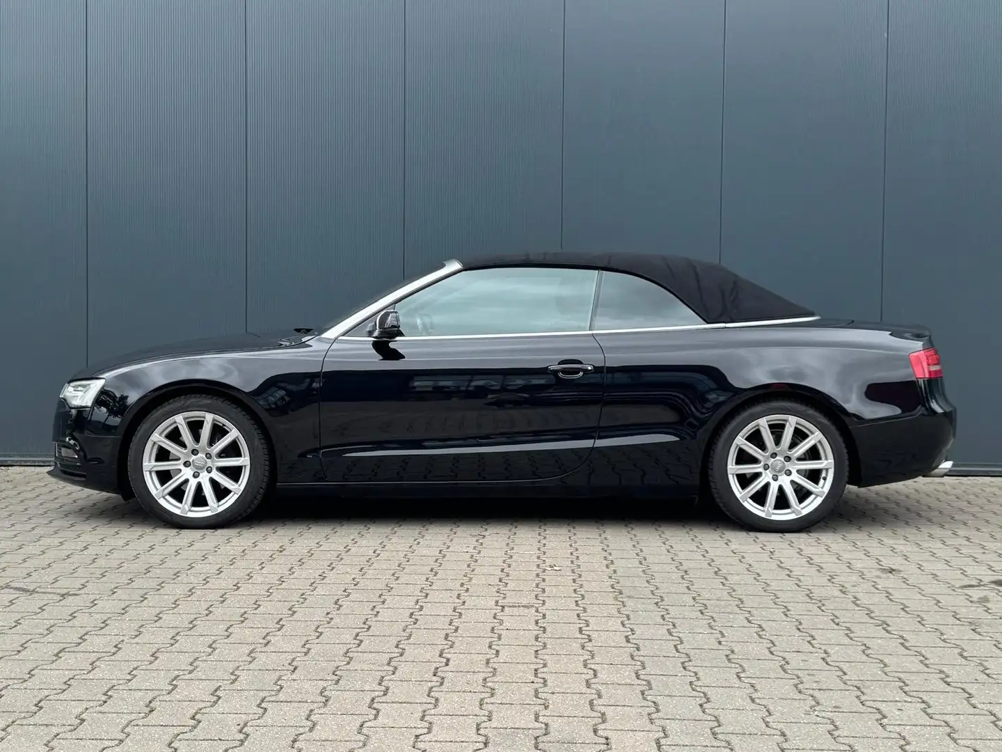 Audi A5 A5 Cabriolet 2.0T quattro Pro L. B&O Zwart - 2