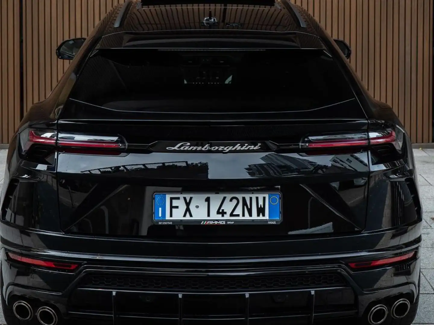 Lamborghini Urus Urus 4.0 V8 auto Noir - 2