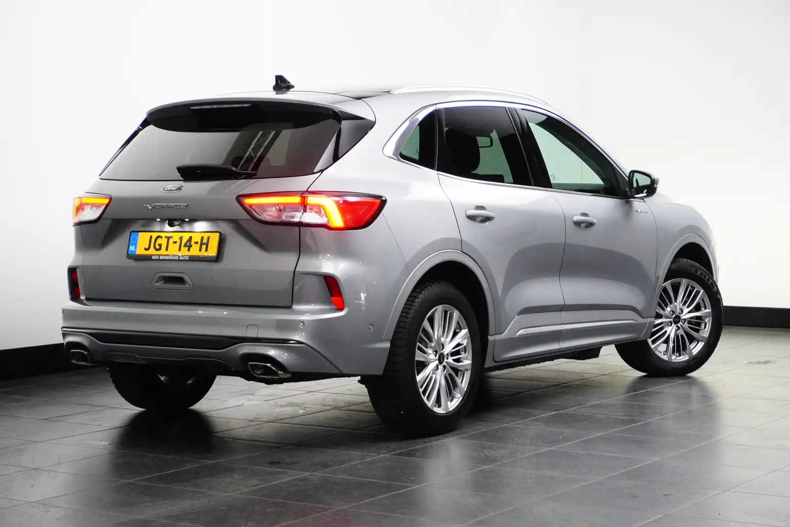 Ford Kuga 2.5 PHEV Vignale | Pano-dak | Camera V+A | Adapt. Gris - 2