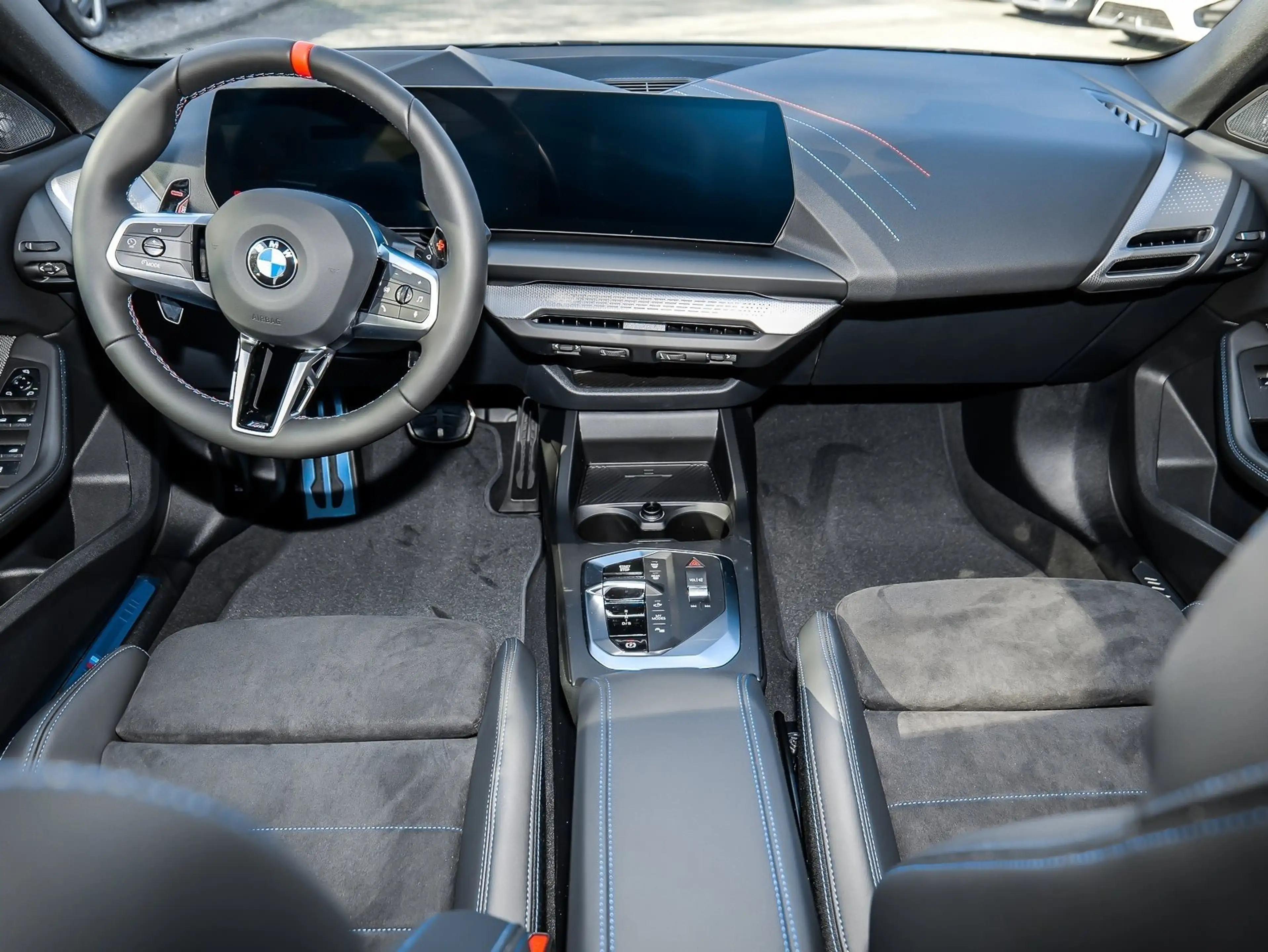 BMW 235 M235 xDrive M Sport Pro 19" Panorama H/K Sound HuD — photo 10