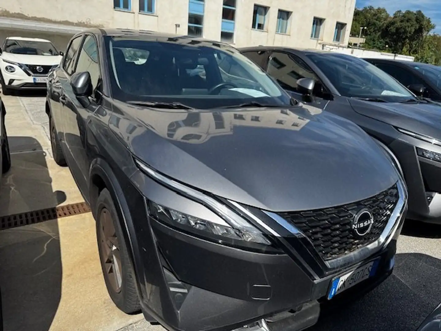 Nissan Qashqai 1.3 mhev Business 2WD 140cv Zilver - 2