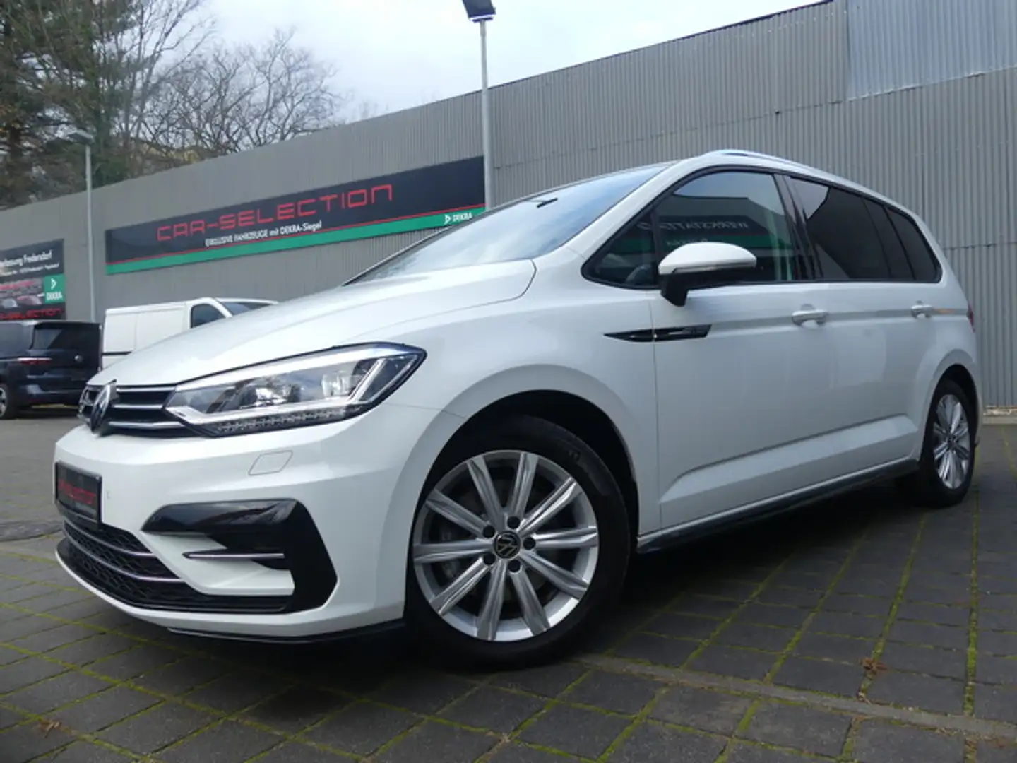 Volkswagen Touran 1.5 TSi R-LINE VIRTUAL/ LED/NAVI/ACC/KAM Weiß - 2