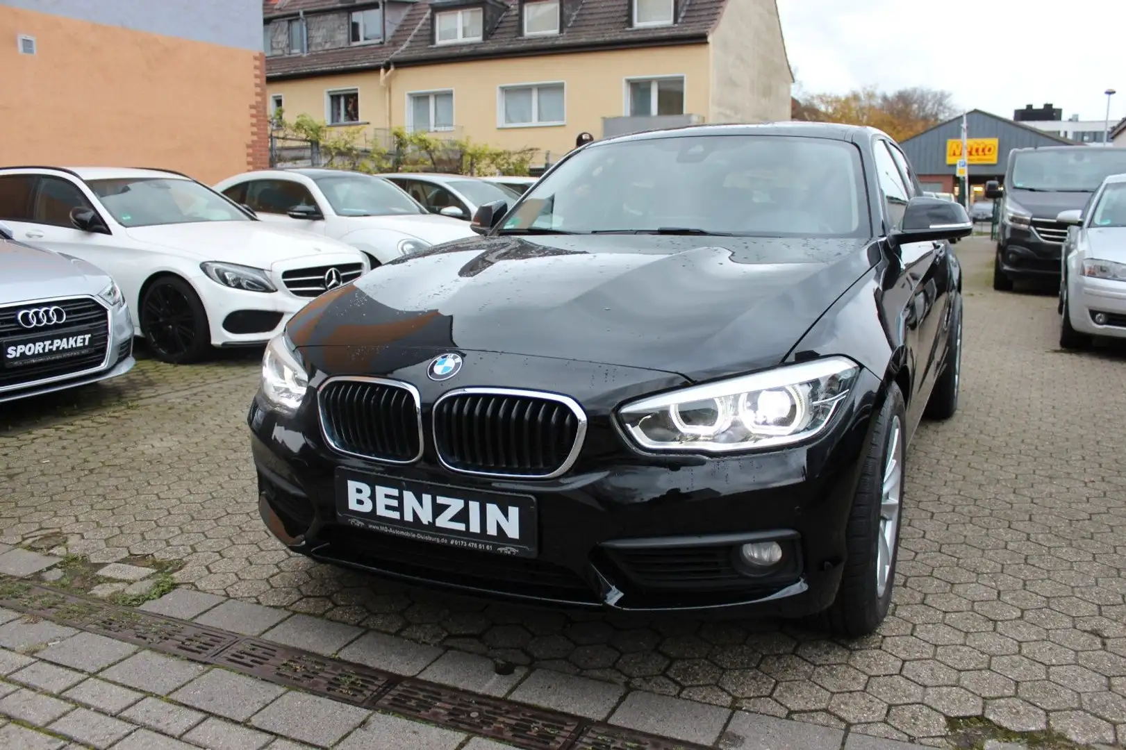 BMW 120 1 Lim. 5-trg. 120 i Advantage/Navi/LED/Pdc V+H Negro - 1