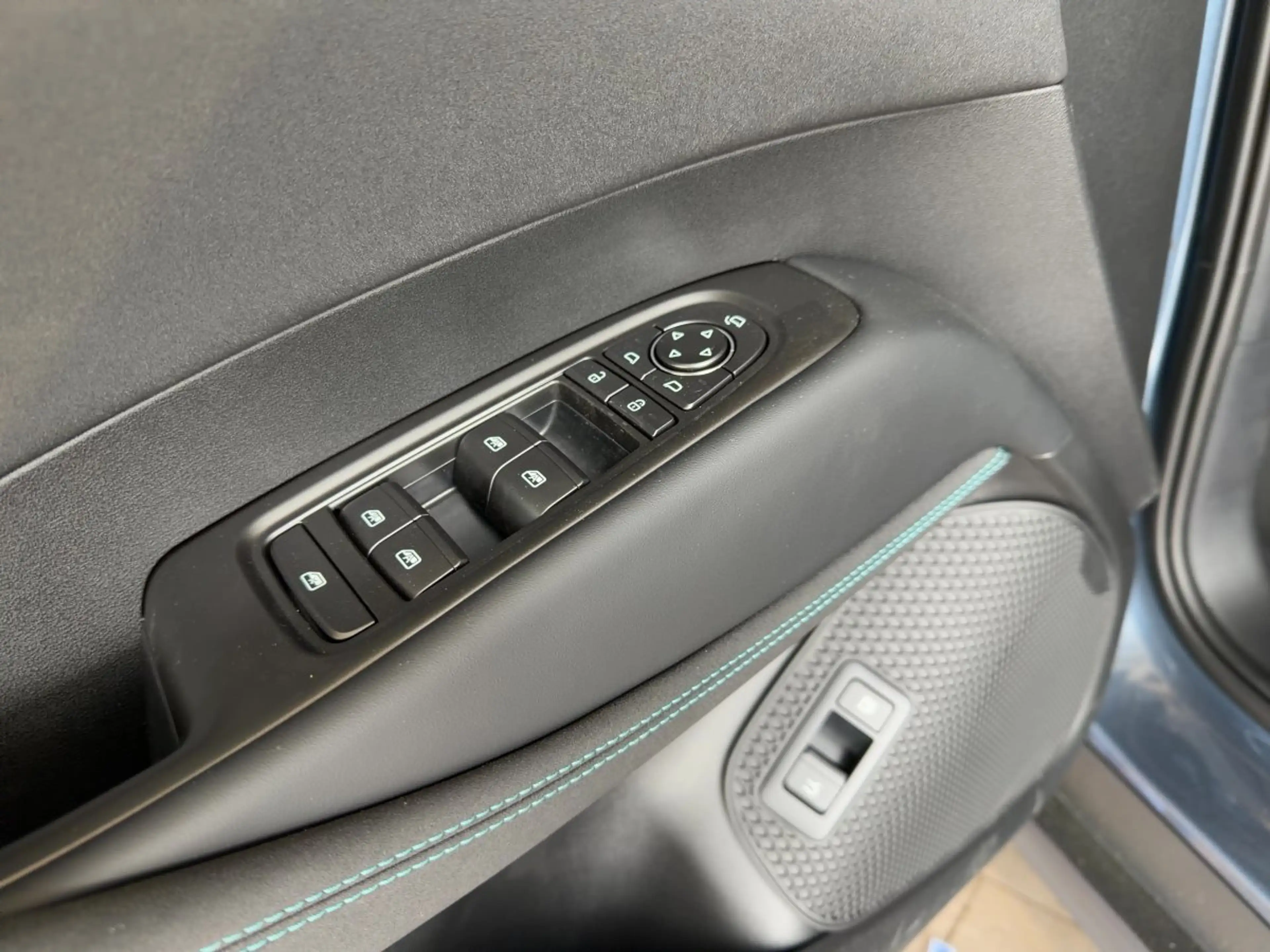 BYD Seal 6 Touring 1.5 PHEV DM-i W Boost LED+2xKlima — photo 14