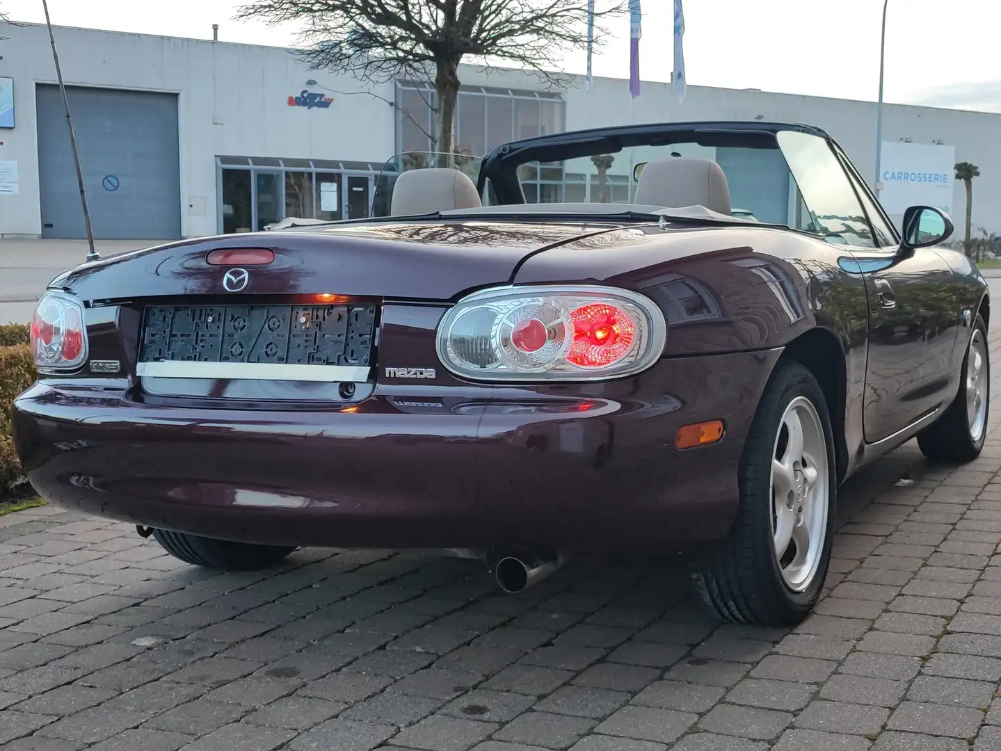 Mazda MX-5 MX-5+1.6i+16V Rojo - 2