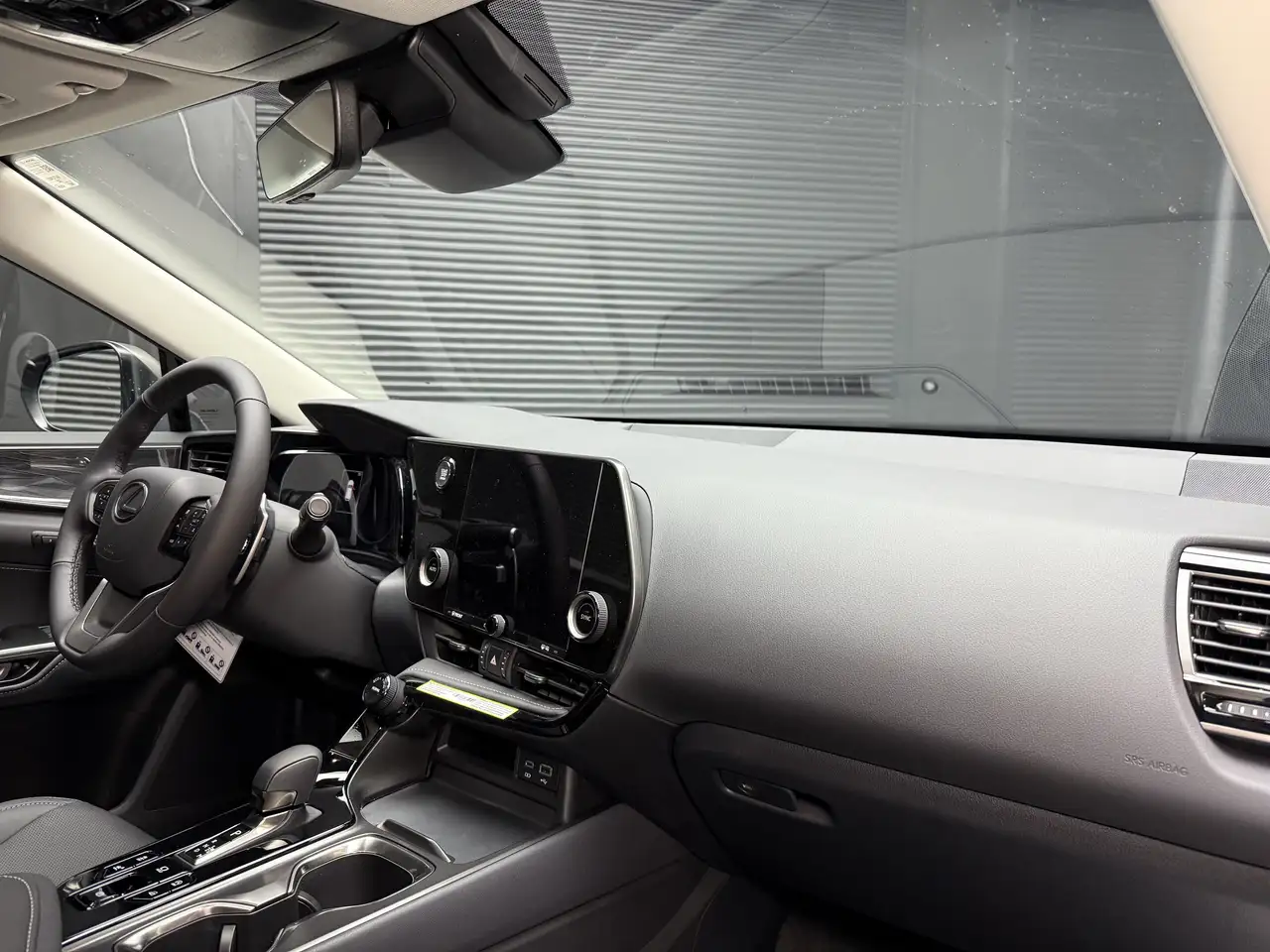 Lexus NX photo Lexus NX
