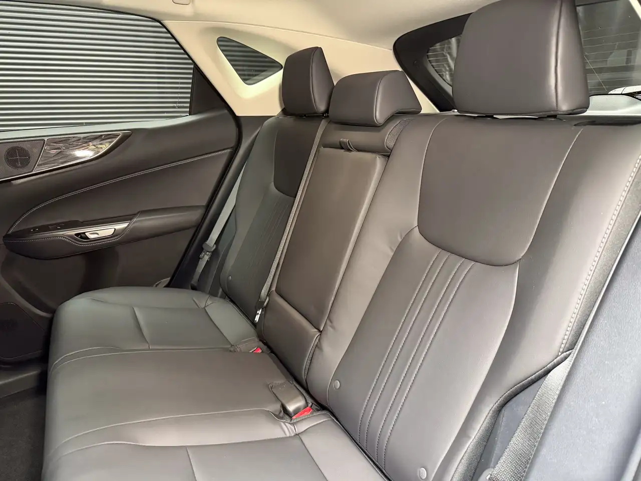 Lexus NX photo Lexus NX