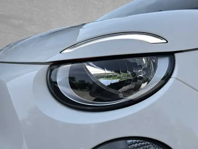 Fiat 500 view 5