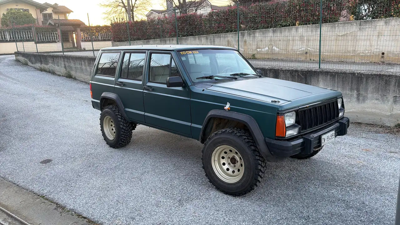 Jeep Cherokee 5p 2.1 td Limited, foto 2
