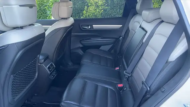 Renault Koleos view 9
