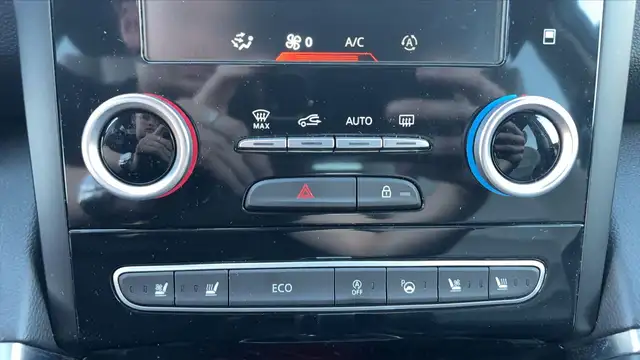 Renault Koleos view 13