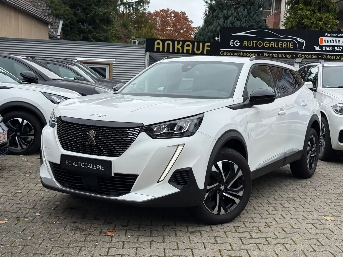 Peugeot 2008 Allure Pack*KAMERA*TEMPOMAT*VAT*Mwst Blanc - 1