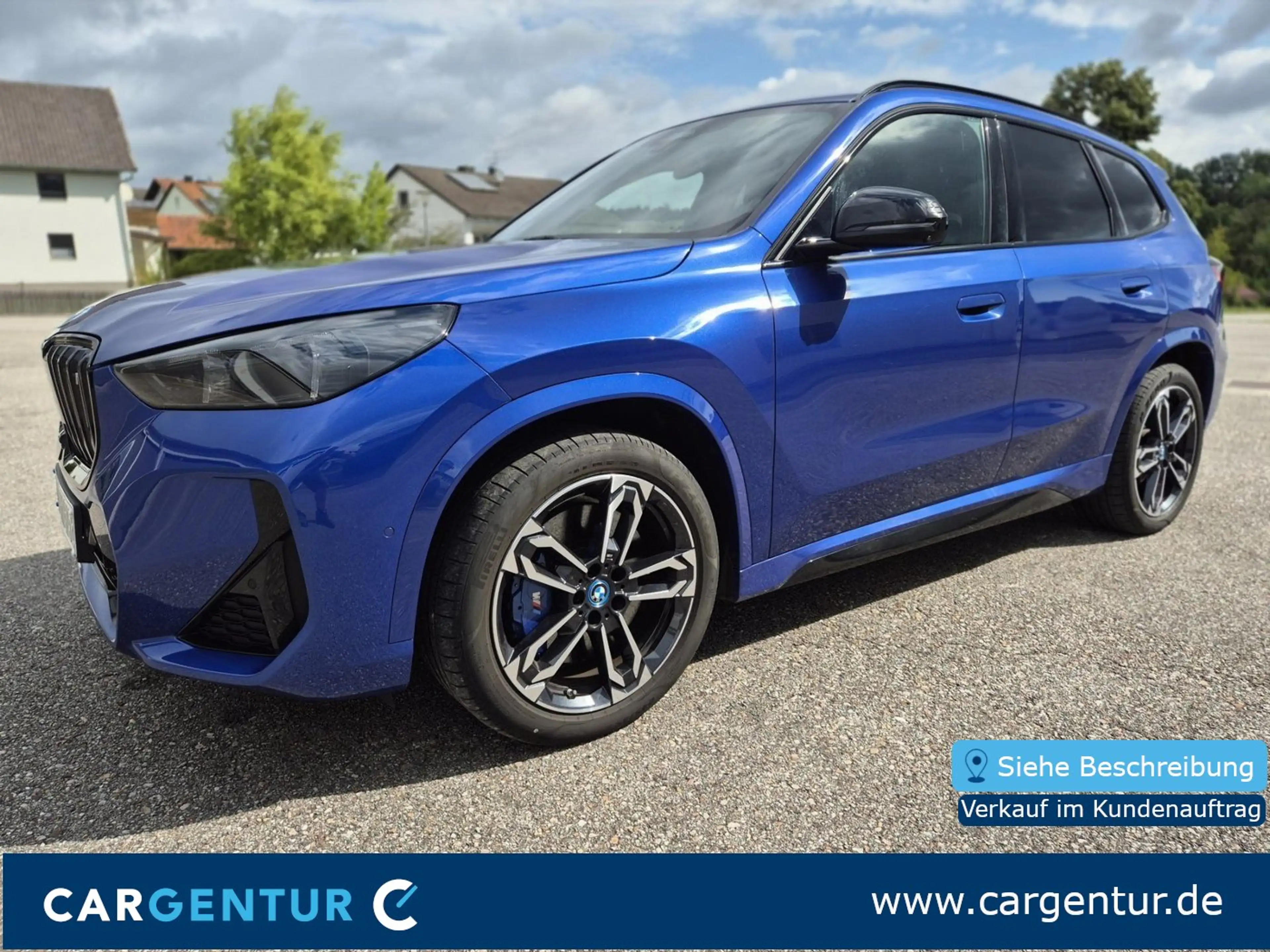 BMW iX1 xDrive 30 M-Sport Wide Inno AHK Pano S-Dach