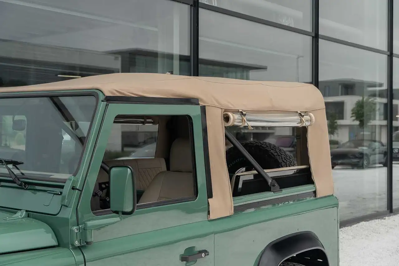Land Rover Defender 90 200Tdi Cabrio - FULL nuts & bolt restauration, foto 7