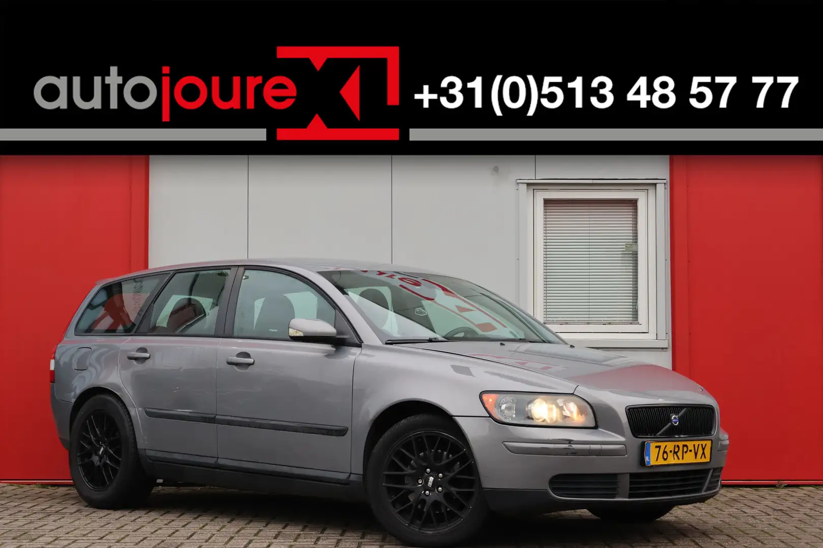 Volvo V50 2.4 Momentum | Origineel NL | Cruise Control | Tre Gris - 1
