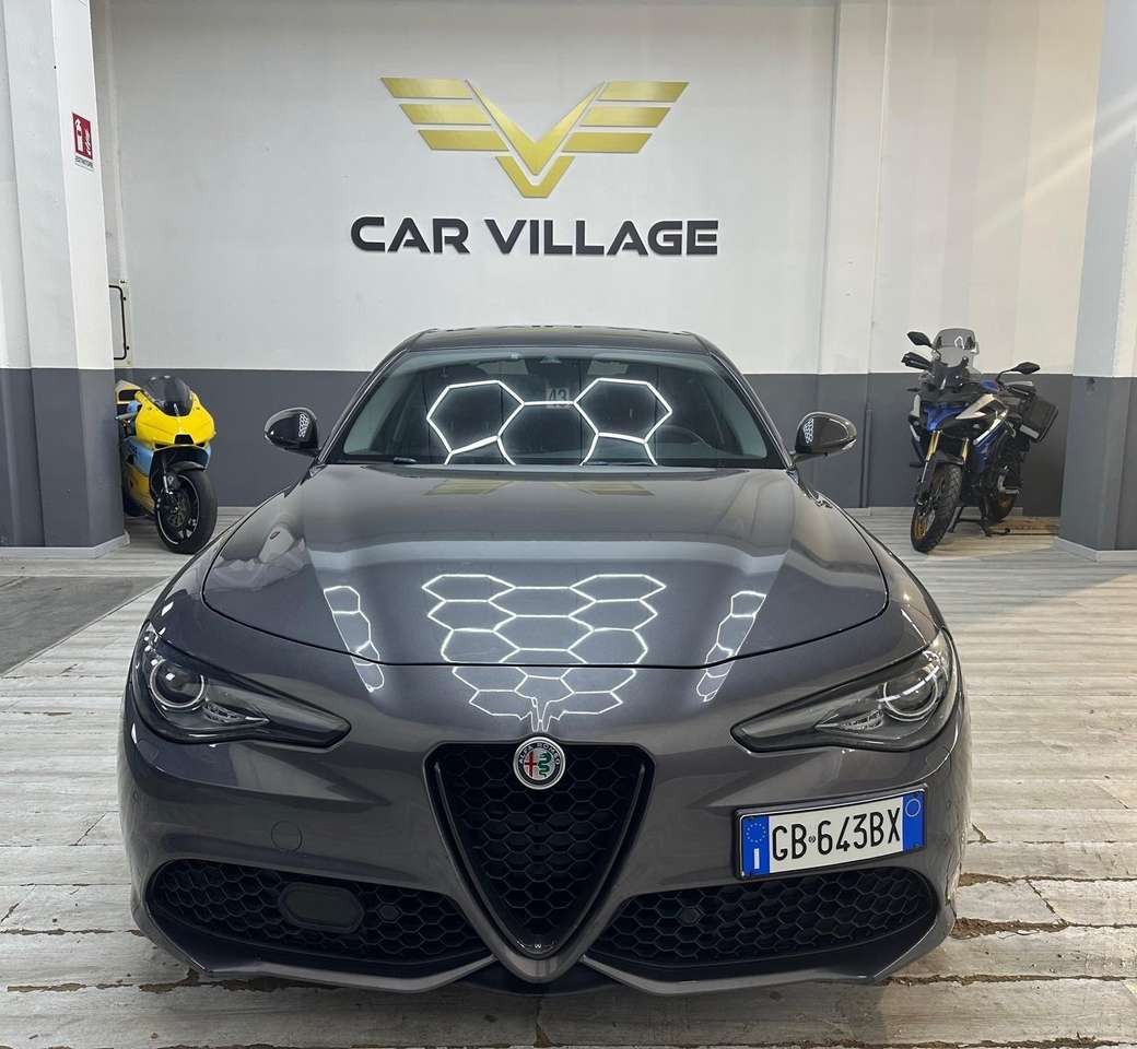 Alfa Romeo Giulia Giulia 2.2 Turbodiesel 190CV AT8 B-Tech