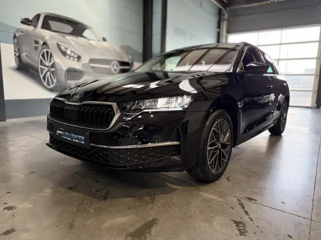 Skoda Octavia Combi 1.5  Mild Hybrid Led zetelverwarming camera