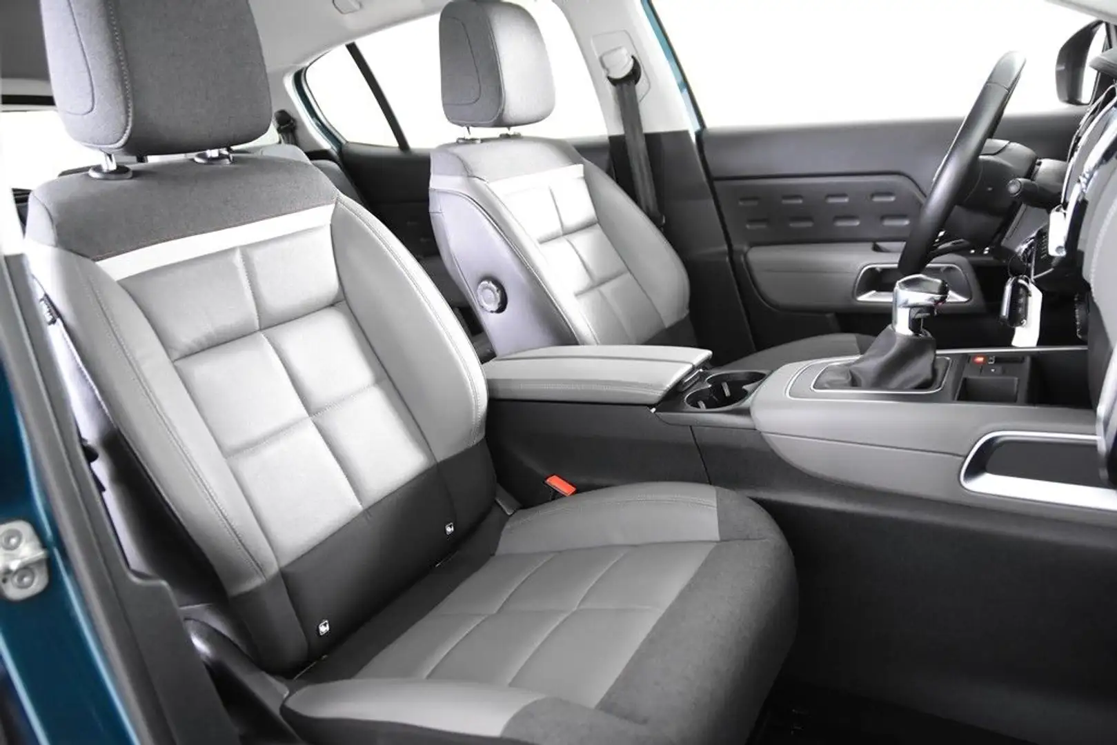 Citroen C5 Aircross Feel *1.Hand*T-Leder*Navi*Park ass.* Grün - 2