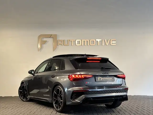Audi RS3 view 6