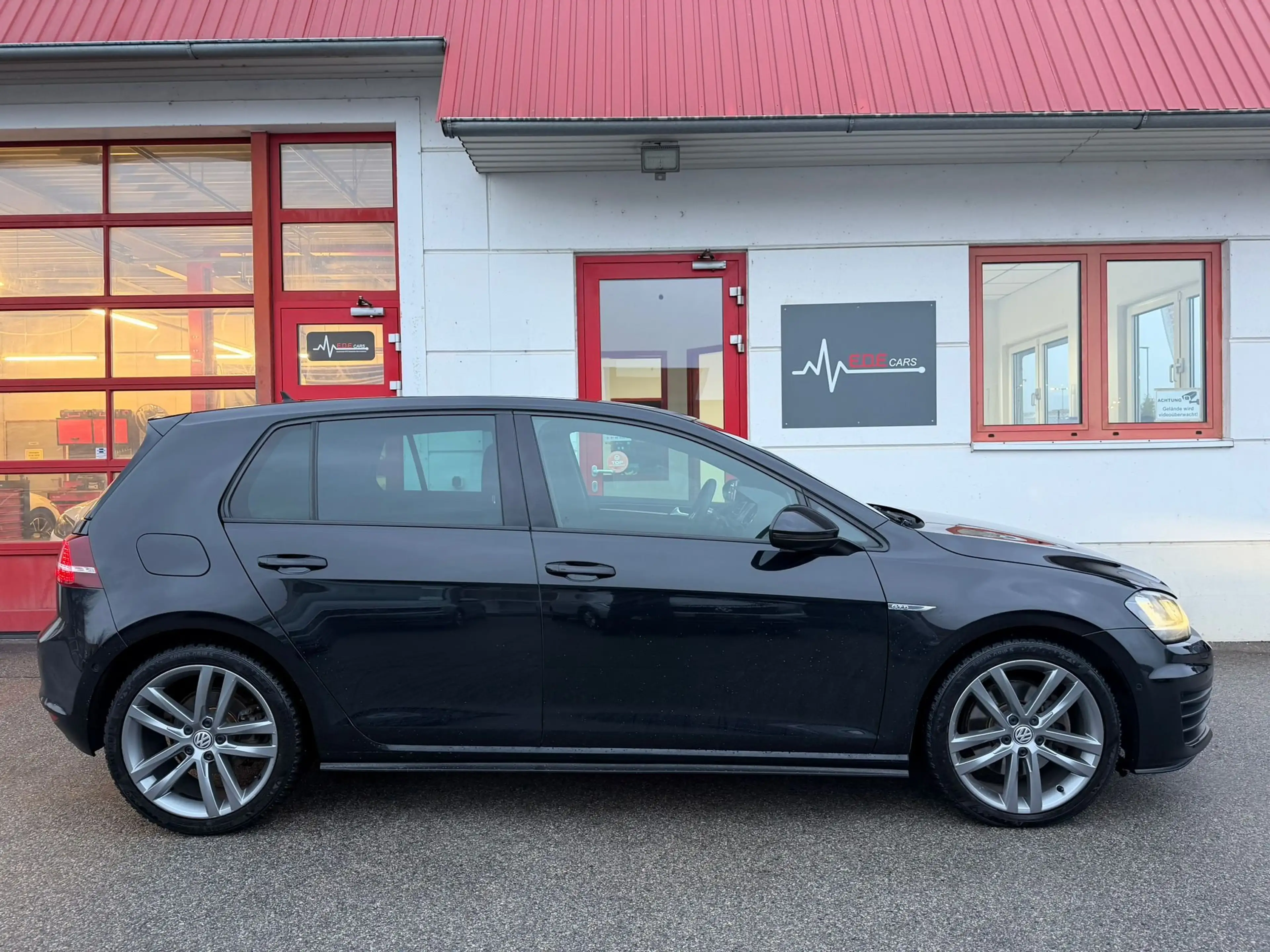 Volkswagen Golf GTD GTD DSG 2.0 TDI — photo 5
