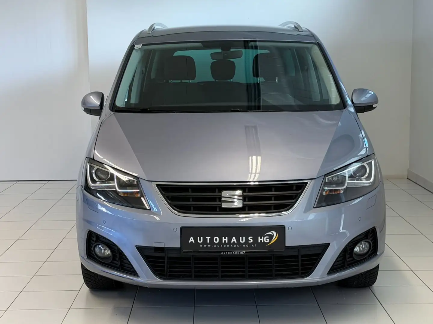 SEAT Alhambra 2.0 TDI Executive 4Drive Allrad*AHK*R-KAMERA* Grau - 2