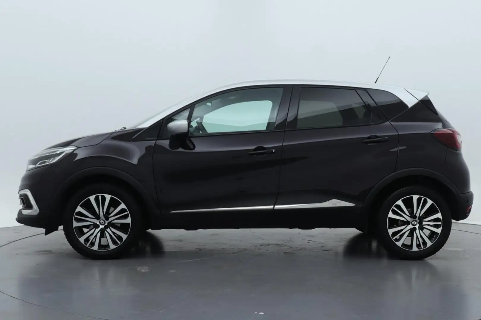 Renault Captur TCe 120 Initiale Paris | Trekhaak Zwart - 2