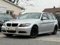 BMW 320 d Touring XENON NAVI SHZ PDC KLIMA Silber - thumbnail 2
