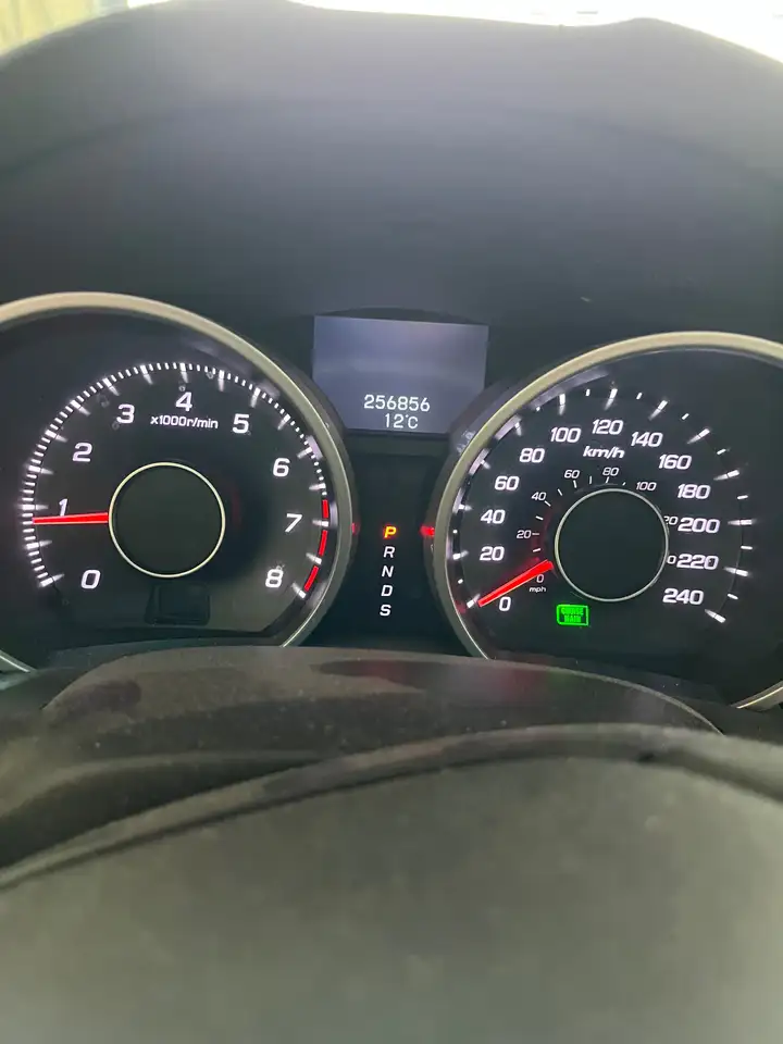 Acura TL снимка Acura TL