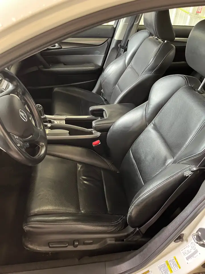 Acura TL снимка Acura TL