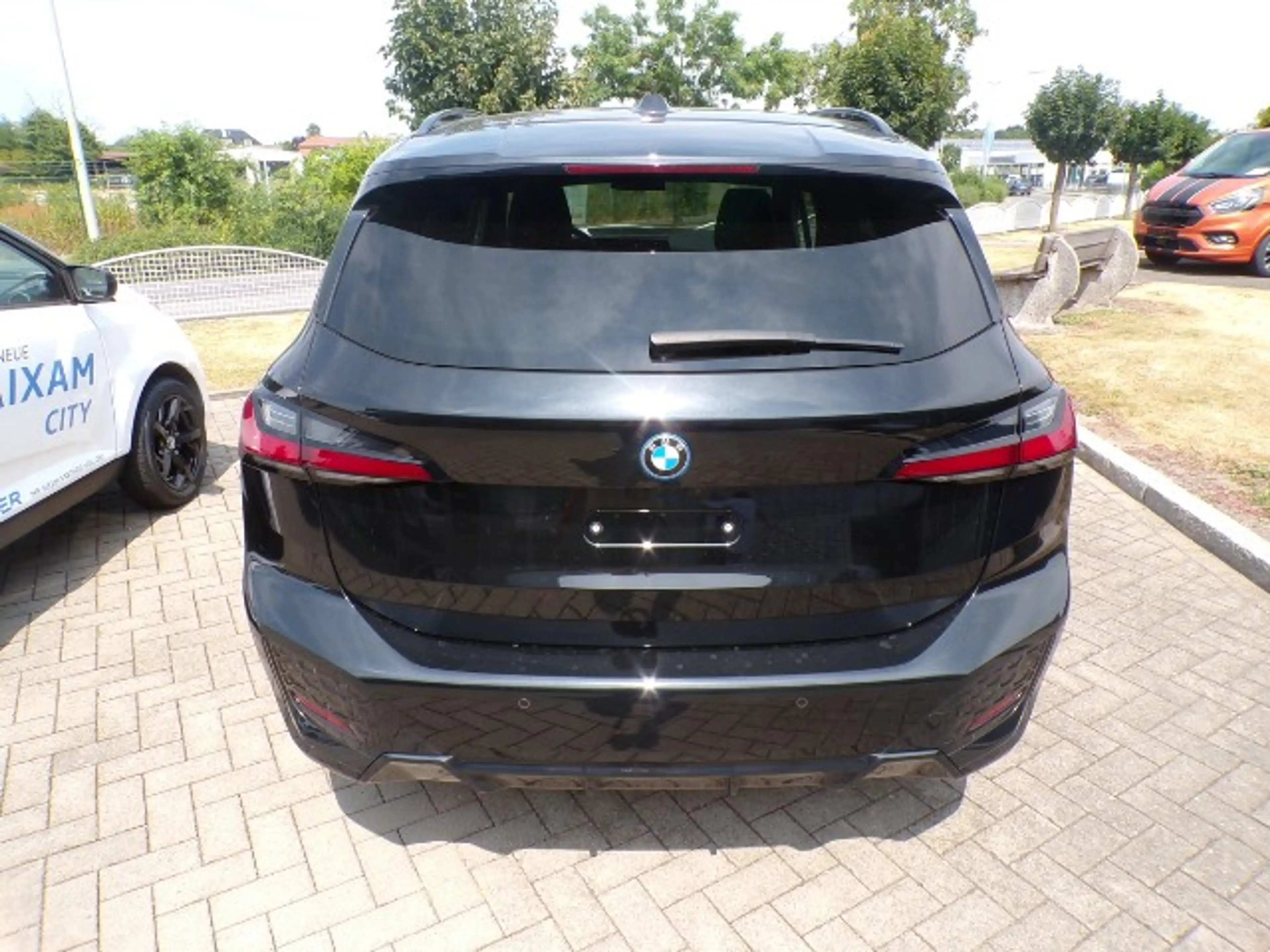 BMW 230 e Active Tourer, X-Drive M-Sport — photo 5