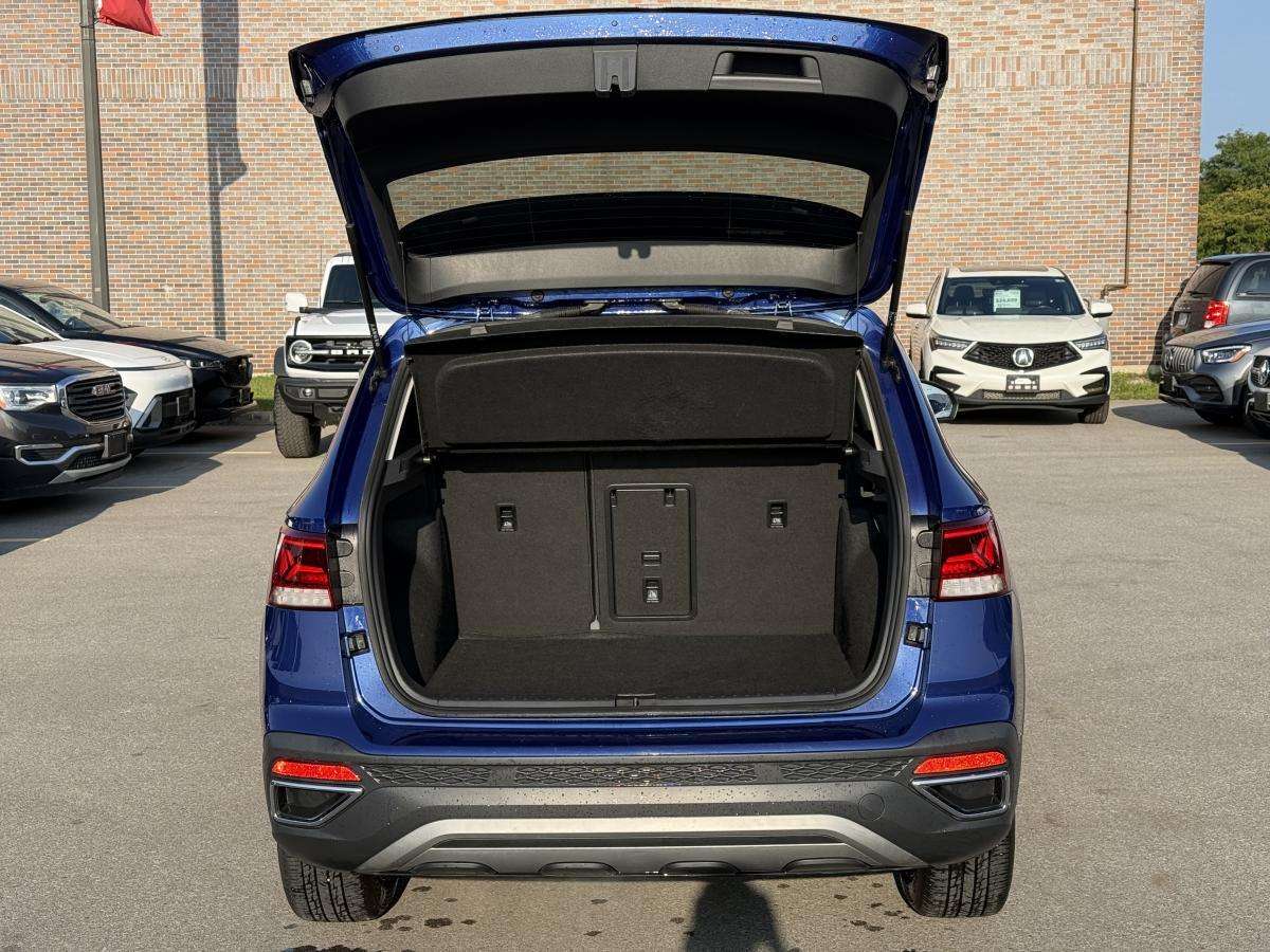 2024 Volkswagen Taos Comfortline — снимка 1