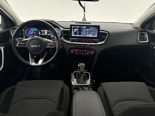Kia Ceed view 2