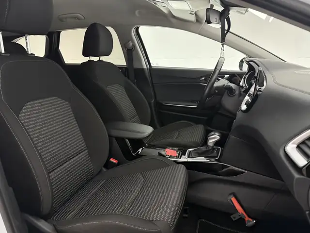 Kia Ceed view 14