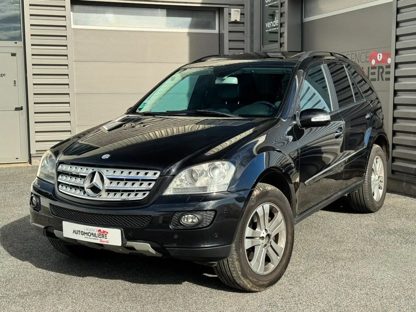 Mercedes-Benz ML 500 II 500 7G-TRONIC 306 Gris - 1