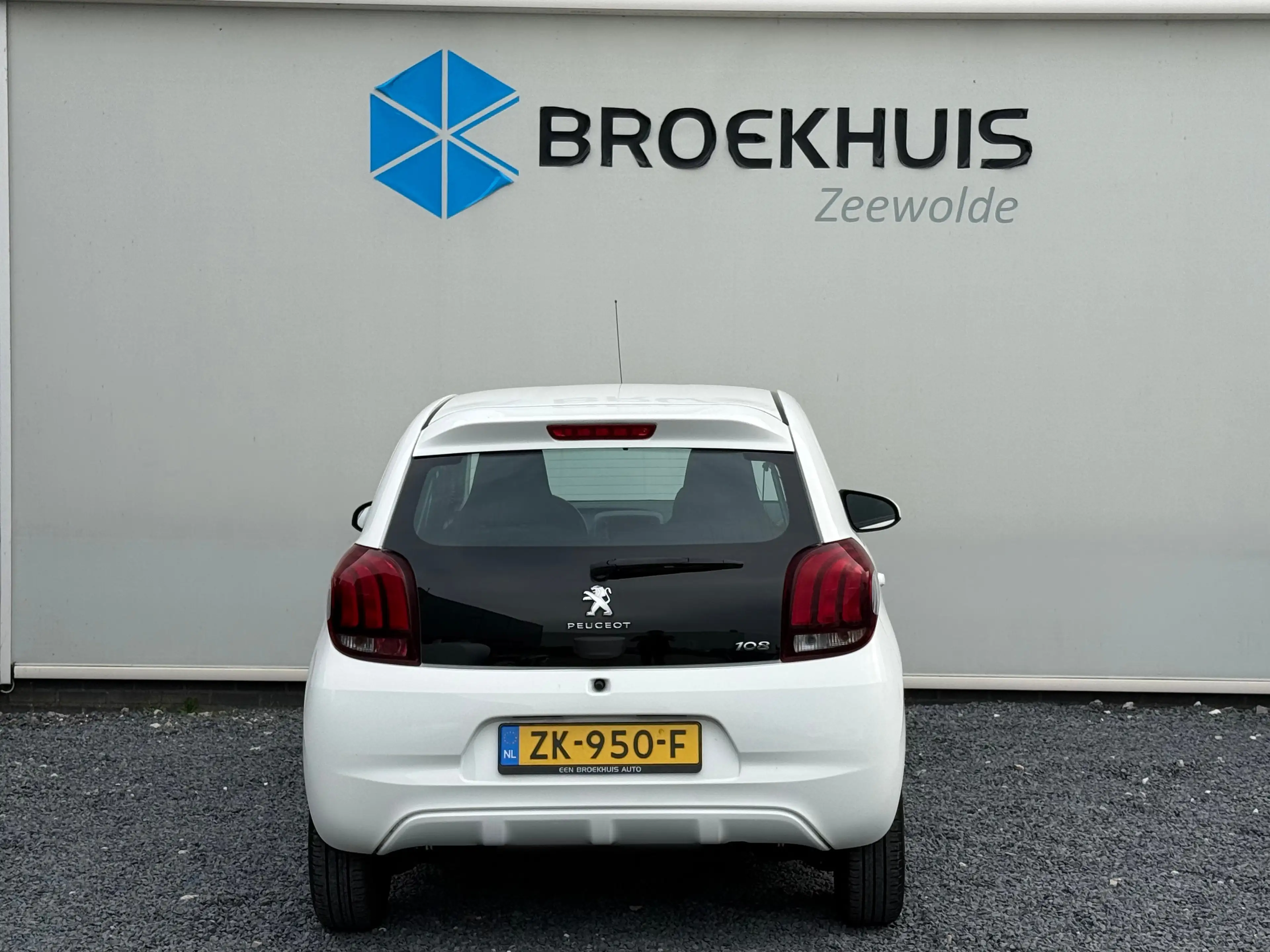 Peugeot 108 1.0 e-VTi Active AUT | AIRCO| BLUETOOTH| ELEKTRISC — photo 4