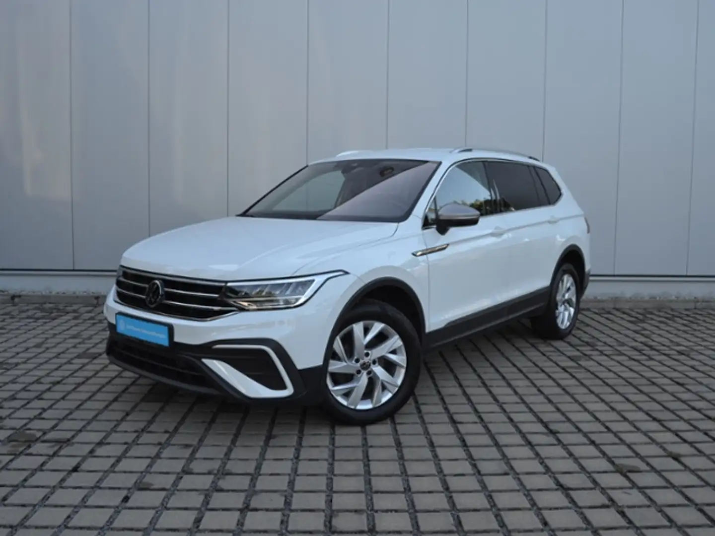 Volkswagen Tiguan Allspace 2.0 TDI DSG LED/NAVI+VZE+RFK/ASSISTENZ/EASY-OPEN& Weiß - 2
