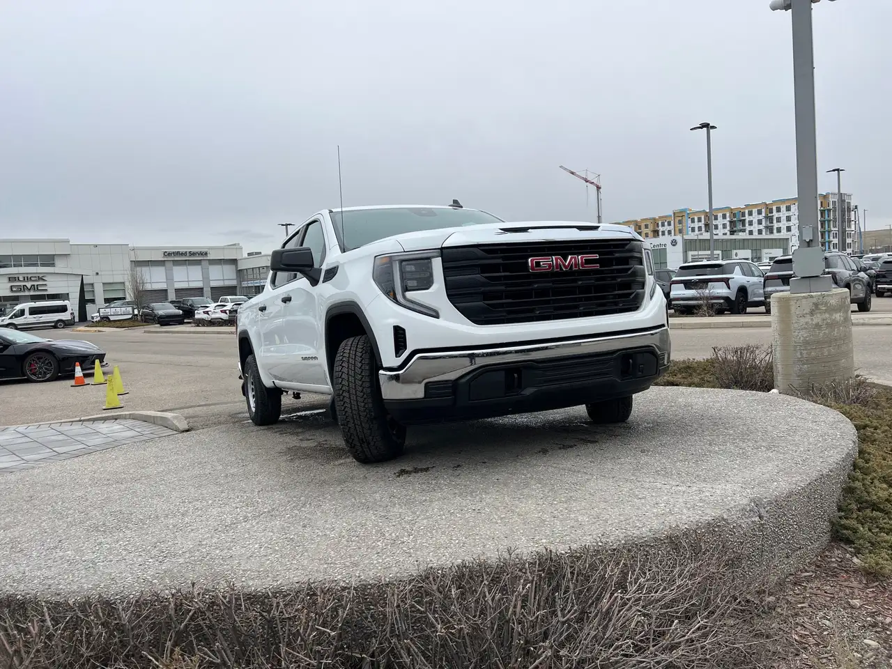 GMC Sierra 1500 снимка GMC Sierra 1500
