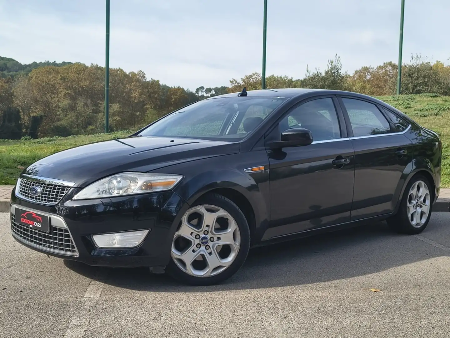 Ford Mondeo 2.0TDCi Ghia Negro - 1