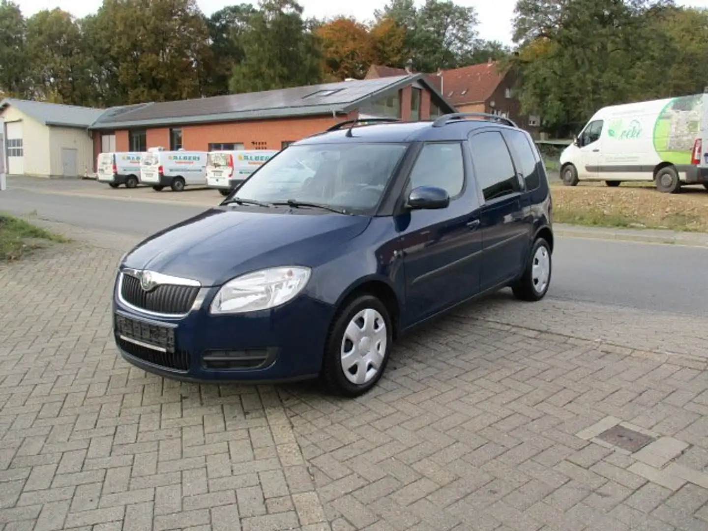 Skoda Roomster Roomster 1.2 12V HTP Style PLUS EDITION Niebieski - 1