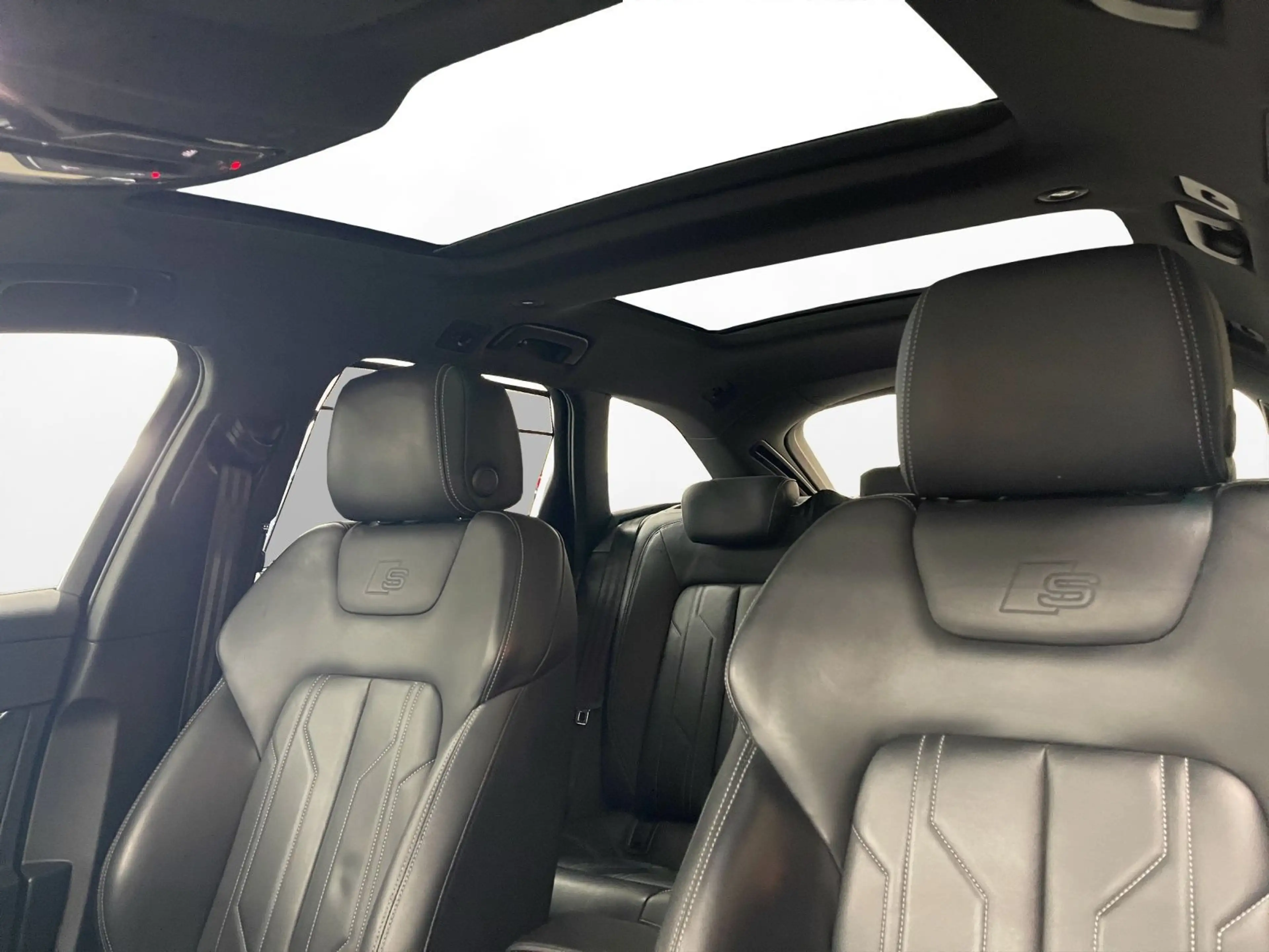 Audi S6 AHK Pano Matrix LM 21" 360° Leder B&O A — photo 9