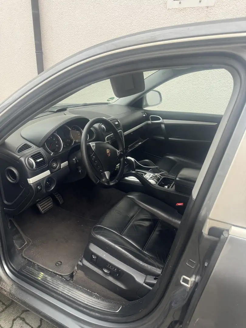 Porsche Cayenne S Tiptronic - 2