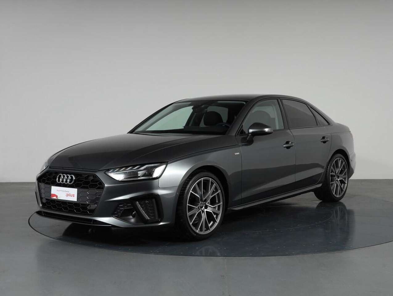 Audi A4 30 2.0 tdi mhev S line edition 136cv s-tronic