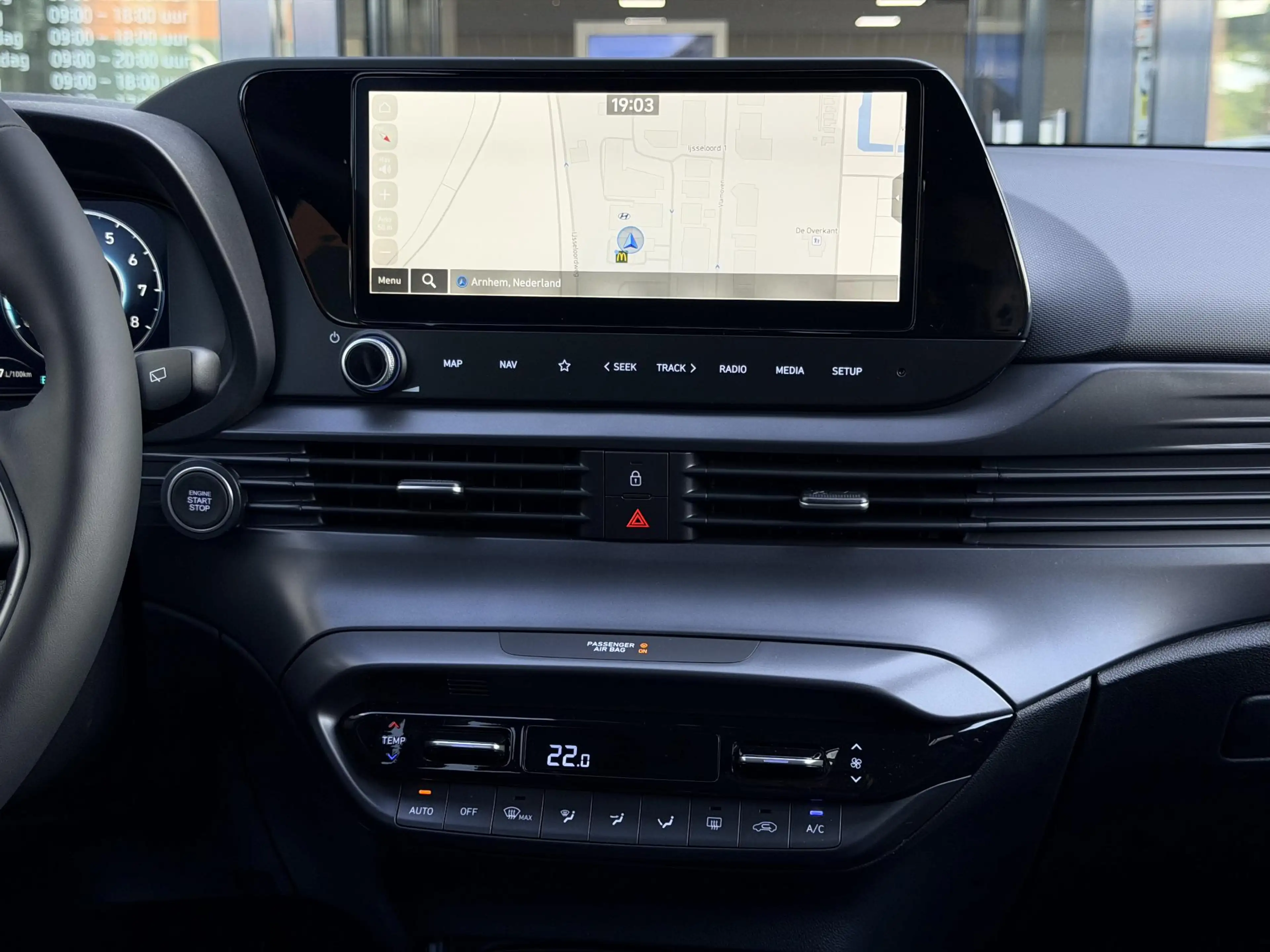 Hyundai BAYON 1.0 T-GDI Premium Automaat / Automaat / LED Verlic — photo 4